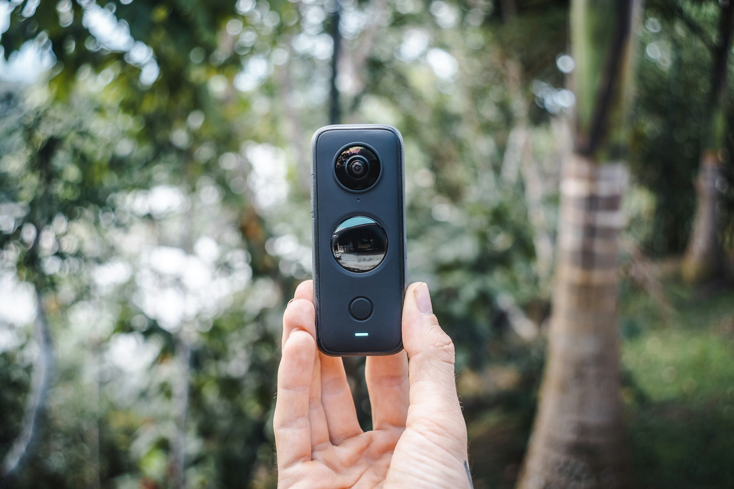 Exploring the Future of Interactive Storytelling with 360-Degree Content