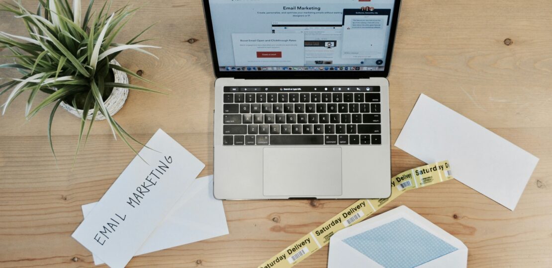 photo-1533750446969-255bbf191920